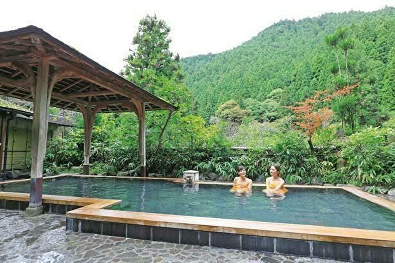 Quali sono i migliori hotel vicino a Fushimi Inari Shrine? Kyōto Esterno foto